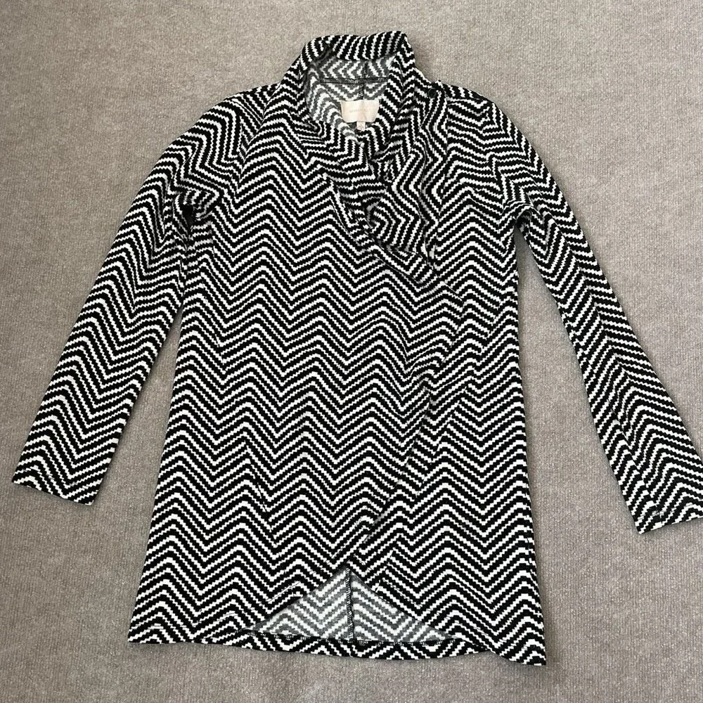 Skies Are Blue Cardigan Womens Small Black White Cascade Open Front Sweater